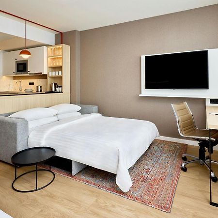 Residence Inn By Marriott Munich Central Exterior photo