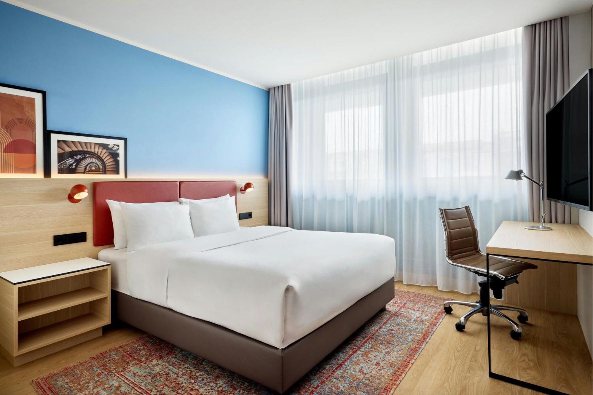 Residence Inn By Marriott Munich Central Exterior photo